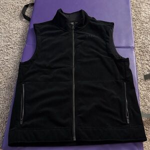 NOBULL Black Fleece Zip-Up Vest